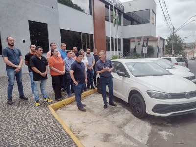 Veículos da Saúde serão pagos com dinheiro da Câmara